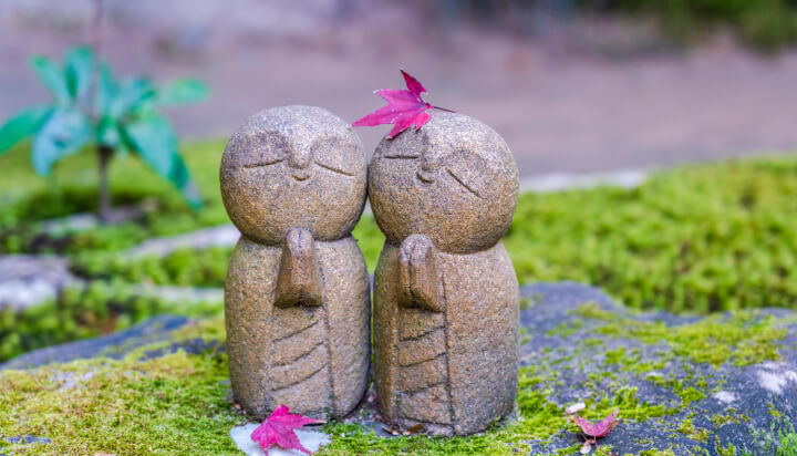 Jizo là vị thần mang đến phước lành.